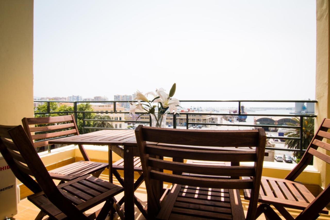 Holidays2malaga Terraza & Junto Puerto Deportivo * Malaga